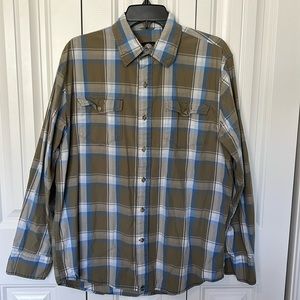 Men’s medium long sleeve button up by Timberland